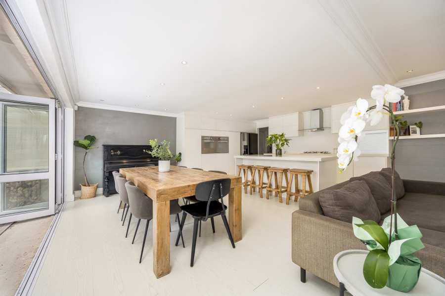 4 Bedroom Property for Sale in Kenridge Western Cape